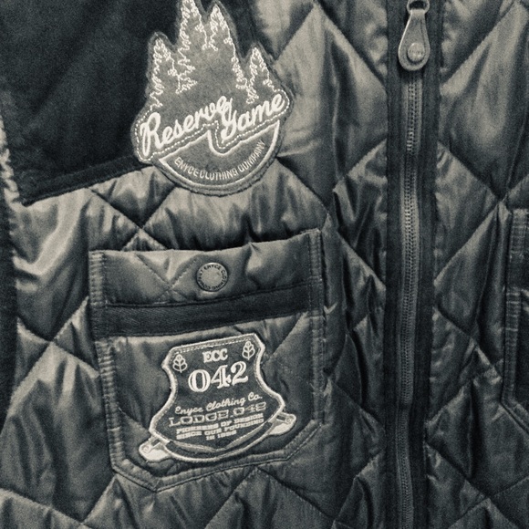 Enyce Vest - Picture 2 of 8